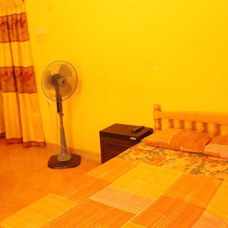 Gt Homes Peradeniya Dış mekan fotoğraf
