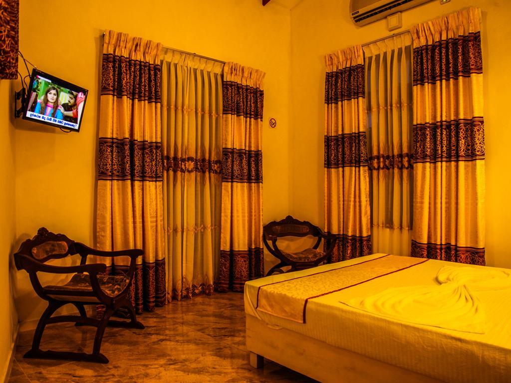 Gt Homes Peradeniya Dış mekan fotoğraf